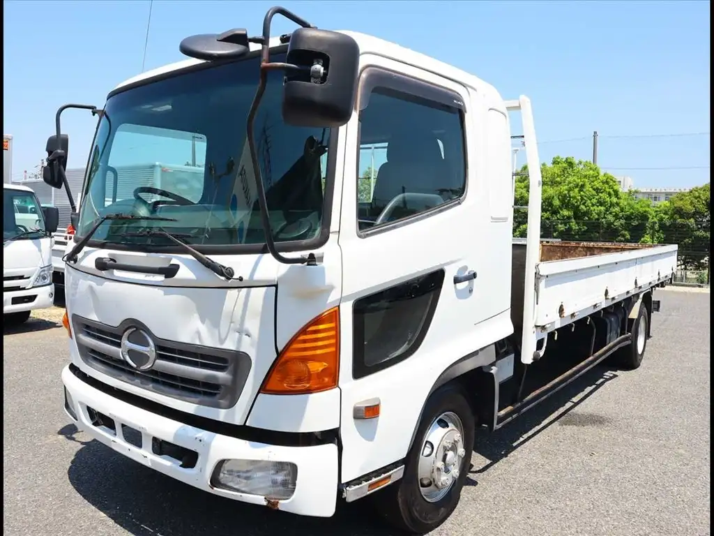 日野 レンジャー 中型/増トン 平ボディ 床鉄板 ベッド の中古トラック【車両No.167995】