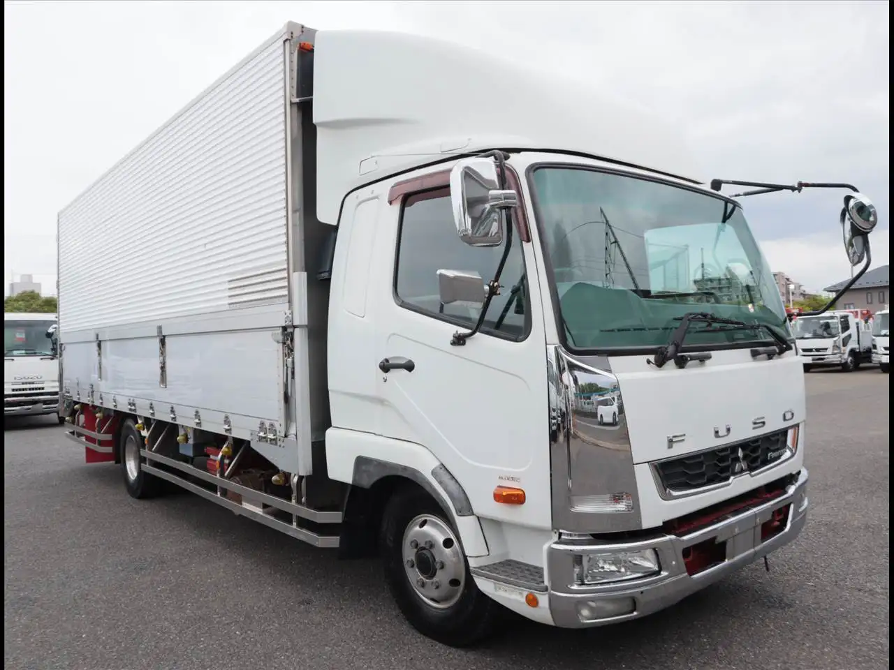 三菱 ファイター 中型/増トン ウイング ベッド TKG-FK61Fの中古トラック画像2