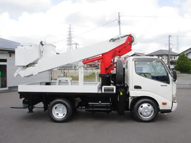 日野 デュトロ 小型 高所・建柱車 高所作業車 SKG-XZU600Eの中古トラック画像3