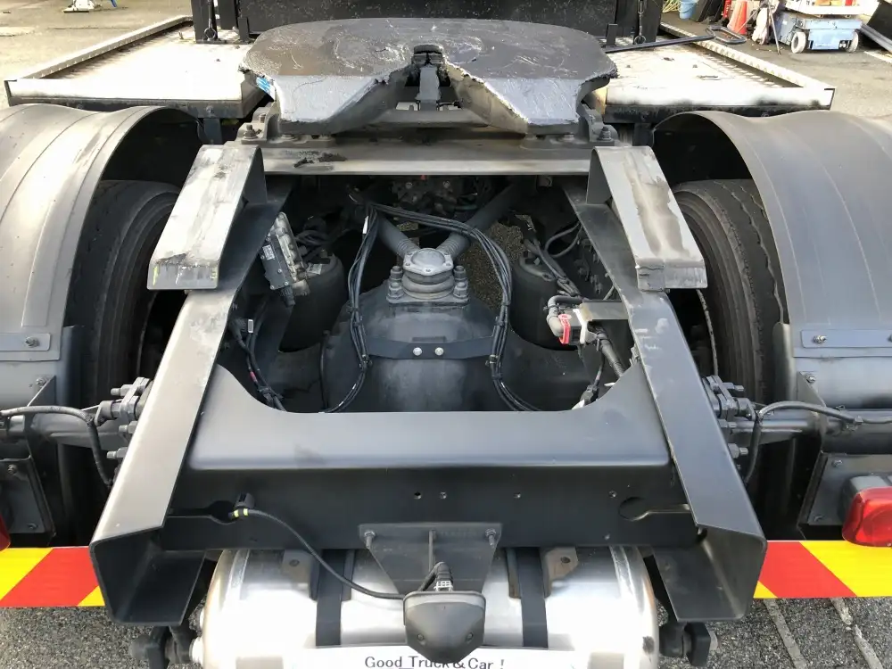 日産UD クオン 大型 トラクター ハイルーフ 1デフの中古トラック画像11