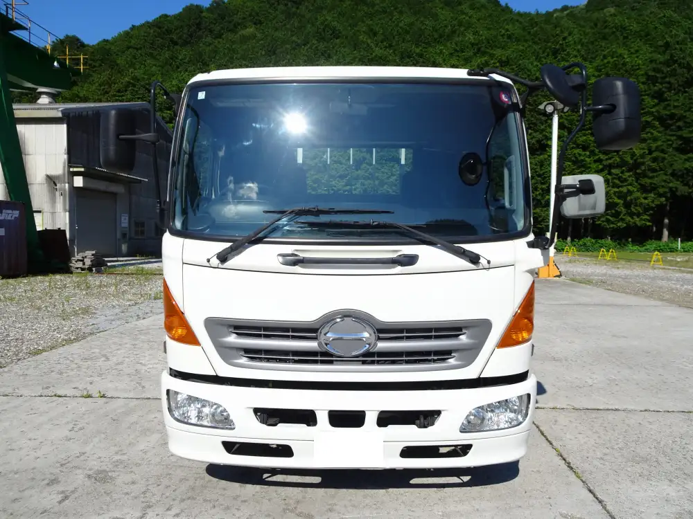 日野 レンジャー 中型/増トン 平ボディ アルミブロック ADG-FC7JJWAの中古トラック画像2