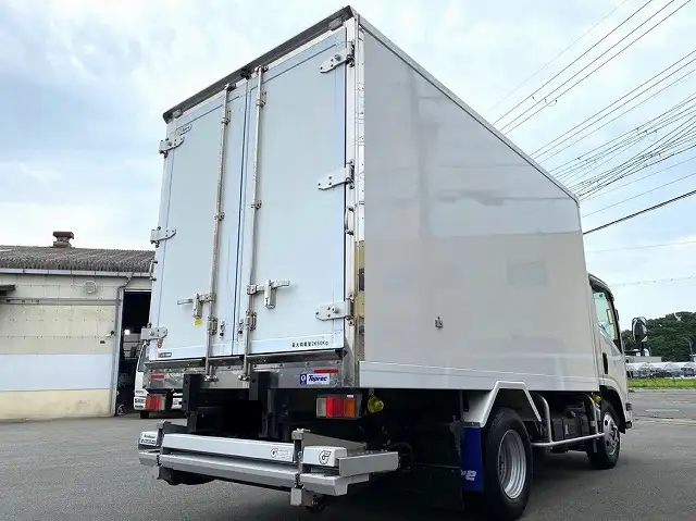 いすゞ エルフ 小型 冷凍冷蔵 低温 パワーゲートの中古トラック画像3