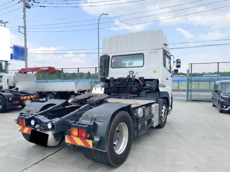 日産UD クオン 大型 トラクター ハイルーフ 1デフの中古トラック画像3