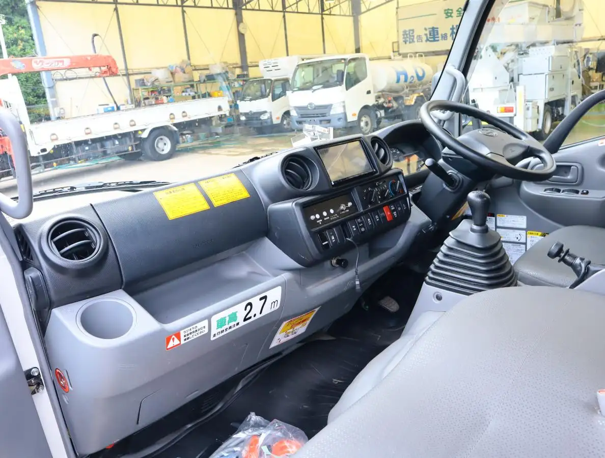 日野 デュトロ 小型 高所・建柱車 高所作業車 TKG-XZU675Mの中古トラック画像15