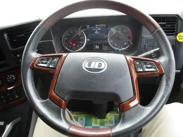 日産UD クオン 大型 トラクター ハイルーフ 1デフの中古トラック画像6