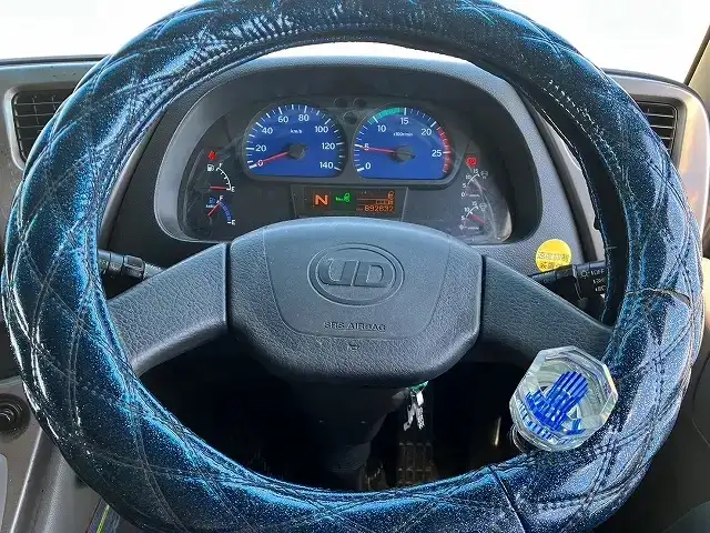 日産UD クオン 大型 冷凍冷蔵 QKG-CD5ZA の中古トラック【車両No