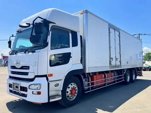 日産UD クオン 大型 冷凍冷蔵 ハイルーフ スタンバイの中古トラック画像1