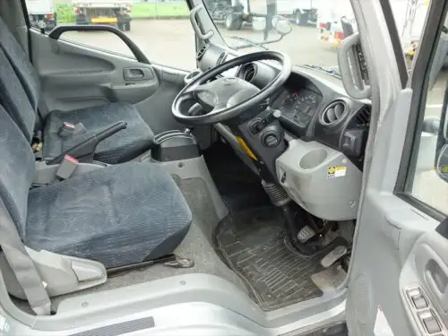 日野 デュトロ 小型 平ボディ TPG-XZU655M H31/R1の中古トラック画像9