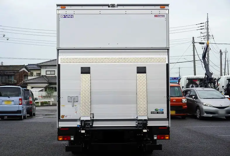 三菱 キャンター 小型 アルミバン パワーゲート 2RG-FEB20の中古トラック画像3
