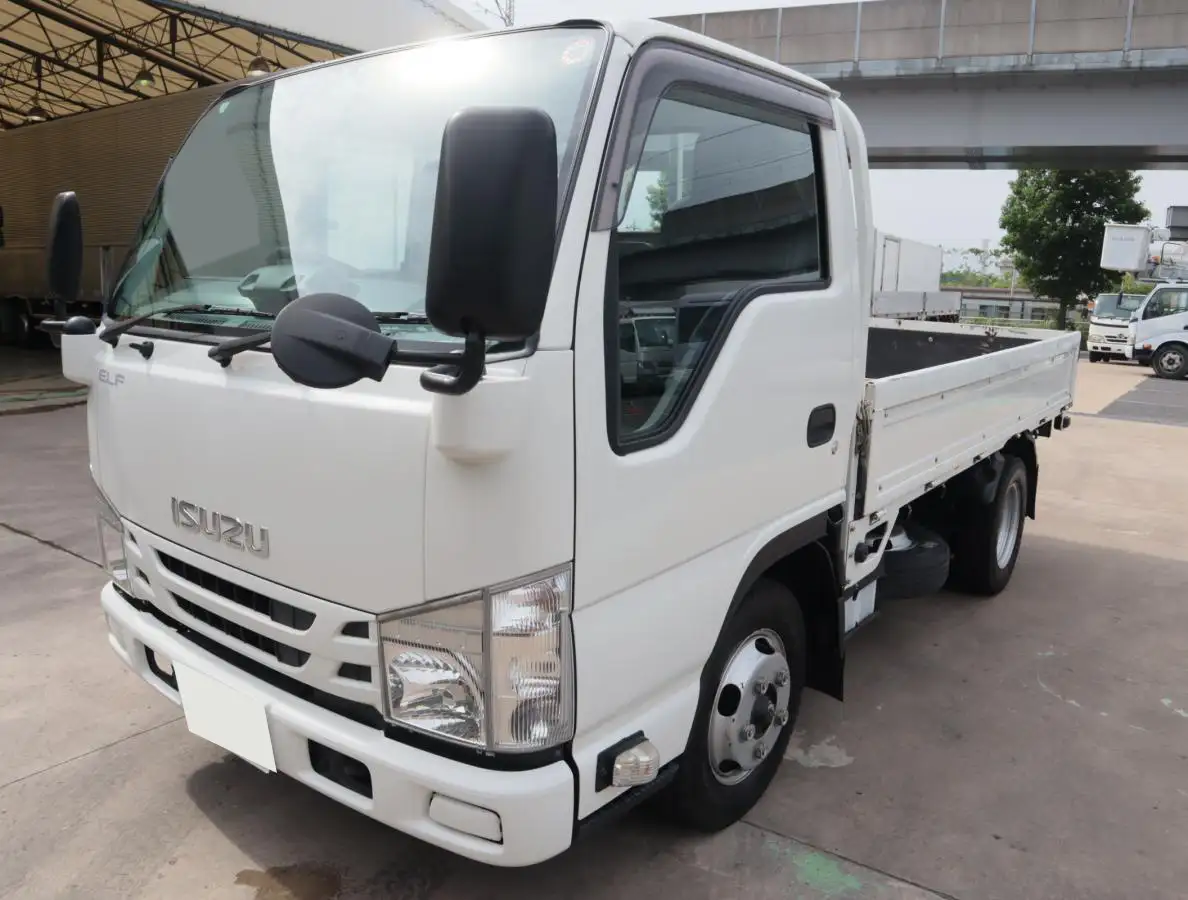 いすゞ エルフ 小型 平ボディ 2RG-NJR88A H31/R1の中古トラック画像1