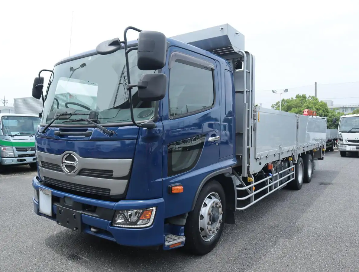 日野 レンジャー 中型/増トン 平ボディ アルミブロック ベッドの中古トラック画像1