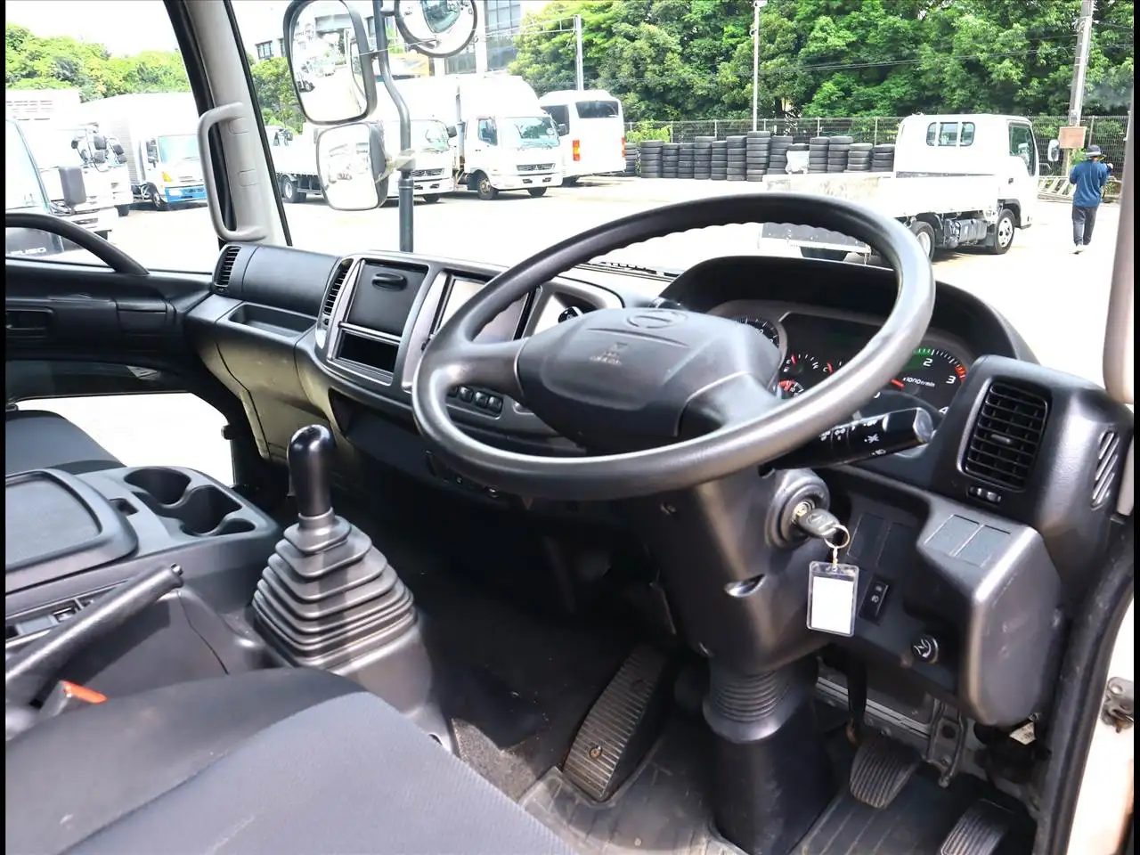 日野 レンジャー 中型/増トン 平ボディ アルミブロック TKG-FC7JKAAの中古トラック画像10