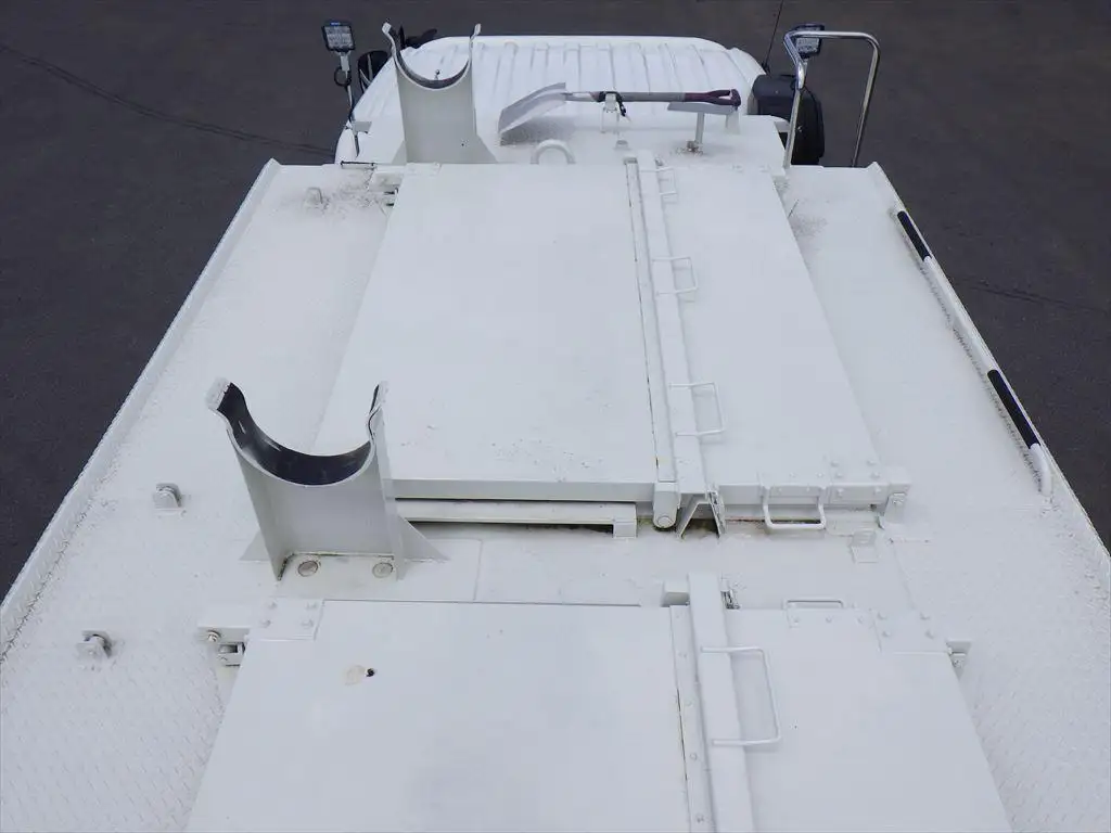 日野 プロフィア 大型 タンク車 バルク 2DG-FQ1AJGの中古トラック画像6