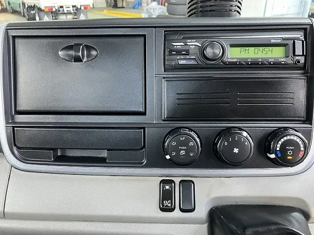 三菱 キャンター 小型 平ボディ 2RG-FBA20 R3の中古トラック画像10