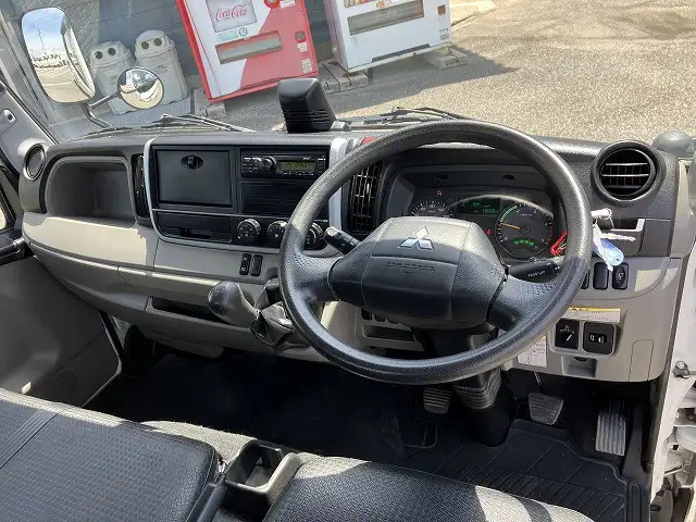 三菱 キャンター 小型 平ボディ 2RG-FBA20 R3の中古トラック画像8