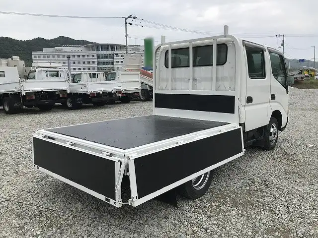 トヨタ ダイナ 小型 平ボディ Wキャブ KR-KDY230の中古トラック画像4