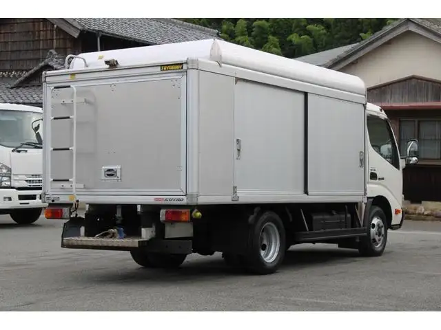 日野 デュトロ 小型 アルミバン ボトルカー サイドドアの中古トラック画像2