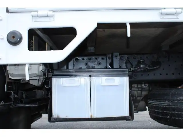 マツダ タイタン 小型 平ボディ  H23の中古トラック画像16