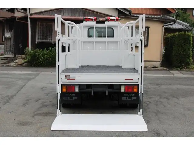 いすゞ エルフ 小型 平ボディ パワーゲート の中古トラック画像6