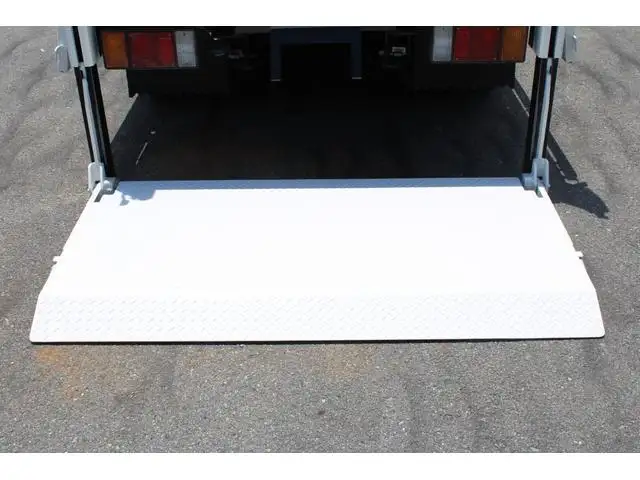 マツダ タイタン 小型 平ボディ パワーゲート 床鉄板の中古トラック画像7