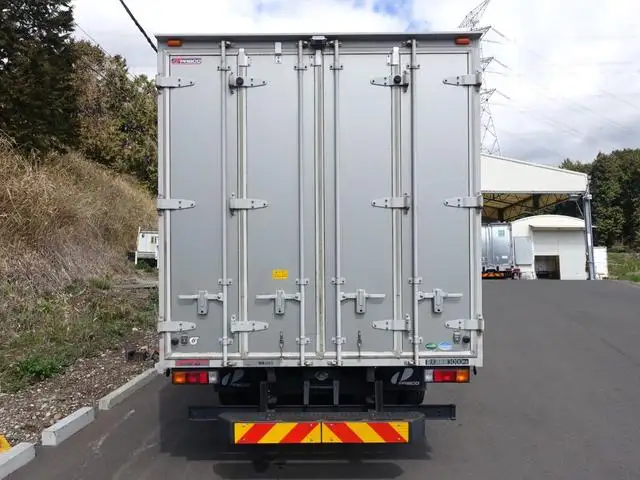 三菱 キャンター 小型 アルミバン  H26の中古トラック画像3