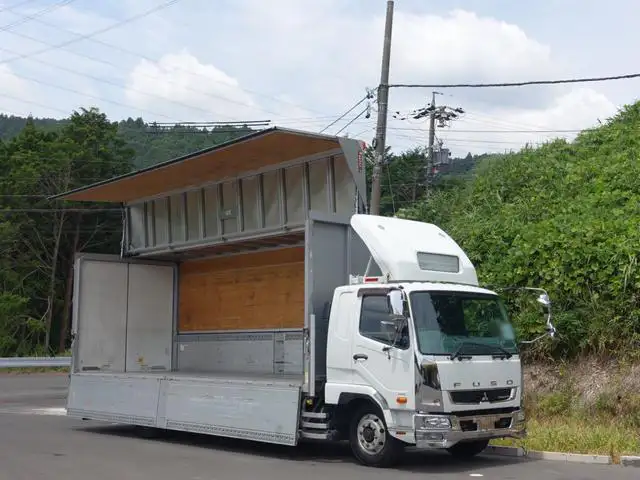 三菱 ファイター 中型/増トン ウイング ベッド QKG-FK62FZの中古トラック画像3