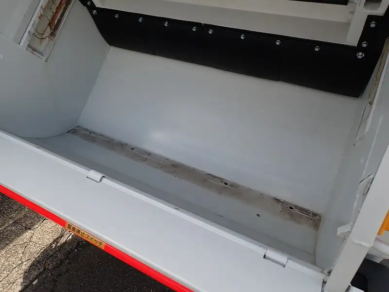 三菱 キャンター 小型 パッカー車 プレス式 2RG-FEAV0の中古トラック画像9