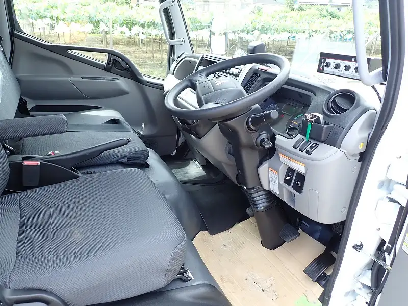 三菱 キャンター 小型 パッカー車 プレス式 2RG-FEAV0の中古トラック画像12