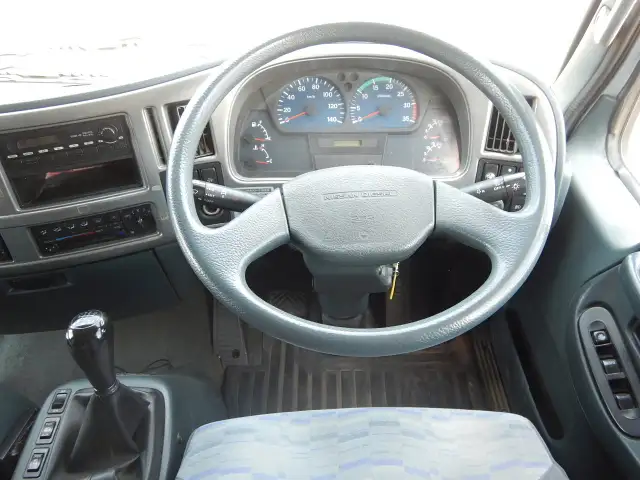 日産UD コンドル 中型/増トン 平ボディ 床鉄板 ベッドの中古トラック画像14