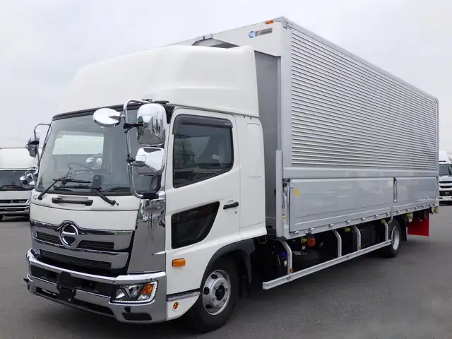 日野 レンジャー 中型/増トン ウイング エアサス ベッドの中古トラック画像1