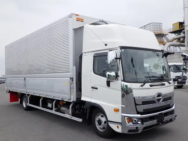 日野 レンジャー 中型/増トン ウイング エアサス ベッドの中古トラック画像2