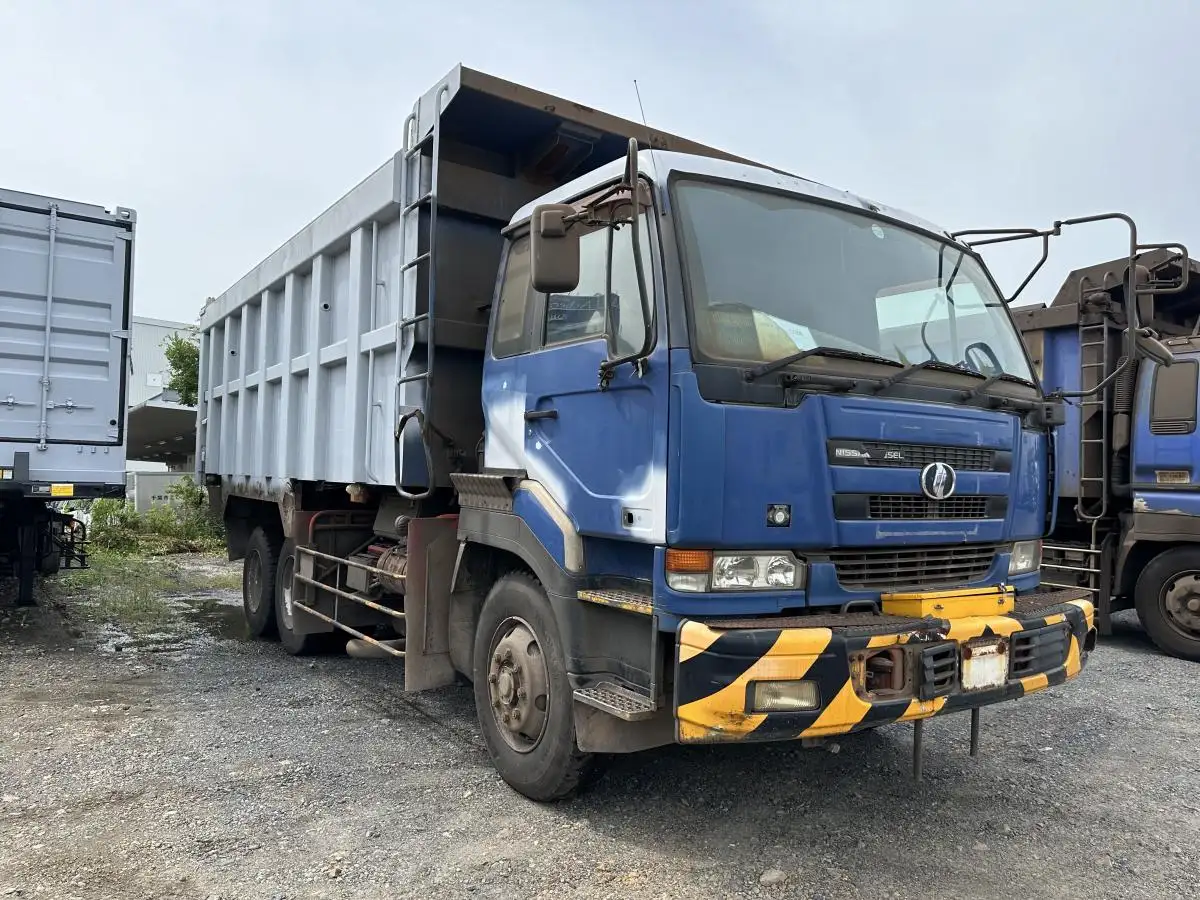 日産UD クオン 大型 ダンプ ベッド の中古トラック画像2
