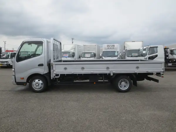 トヨタ ダイナ 小型 平ボディ TPG-XZU712 H30の中古トラック画像8
