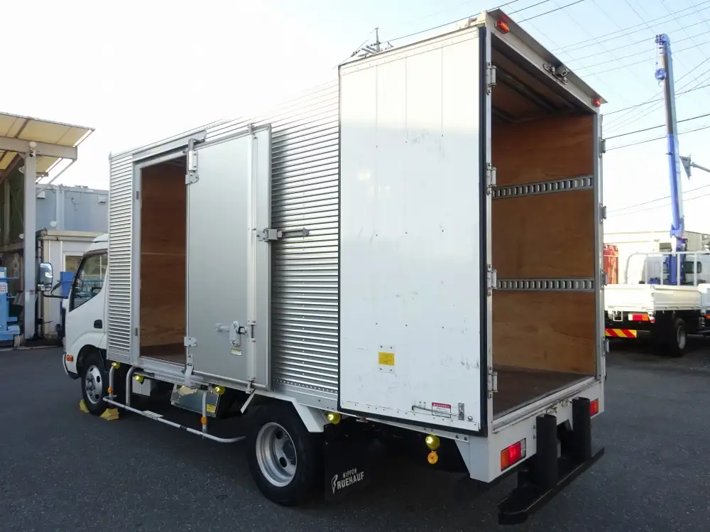 日野 デュトロ 小型 アルミバン サイドドア TKG-XZU655Mの中古トラック画像6