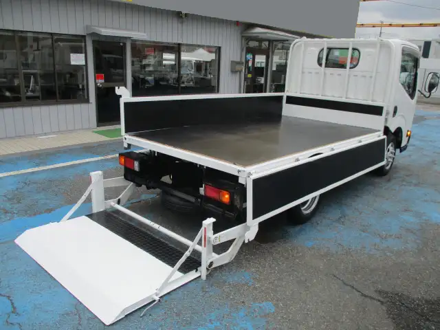 日産 アトラス 小型 平ボディ パワーゲート CBF-SQ2F24の中古トラック画像6
