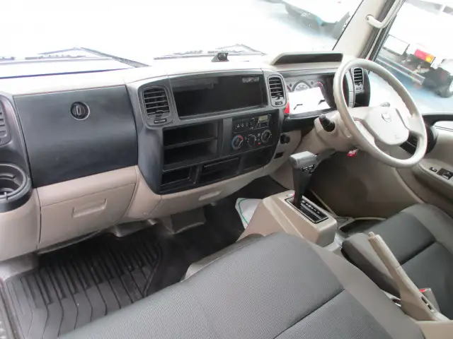 日産 アトラス 小型 平ボディ パワーゲート CBF-SQ2F24の中古トラック画像14