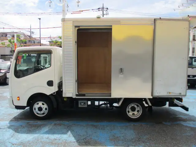 日産 アトラス 小型 アルミバン サイドドア CBF-SQ2F24の中古トラック画像6