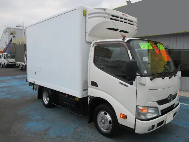 日野 デュトロ 小型 冷凍冷蔵 低温 スタンバイの中古トラック画像2