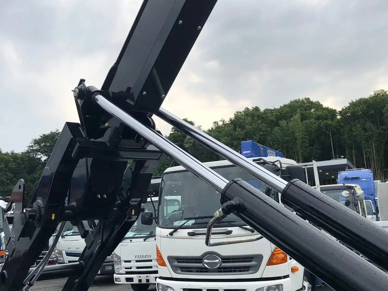 日産UD コンドル 中型/増トン アームロール ツインホイスト 2RG-BRR90S1の中古トラック画像15