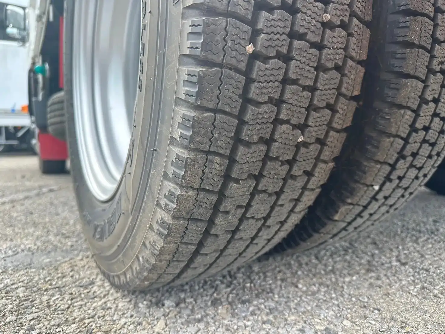 日野 デュトロ 小型 平ボディ TKG-XZU675M H31/R1の中古トラック画像20