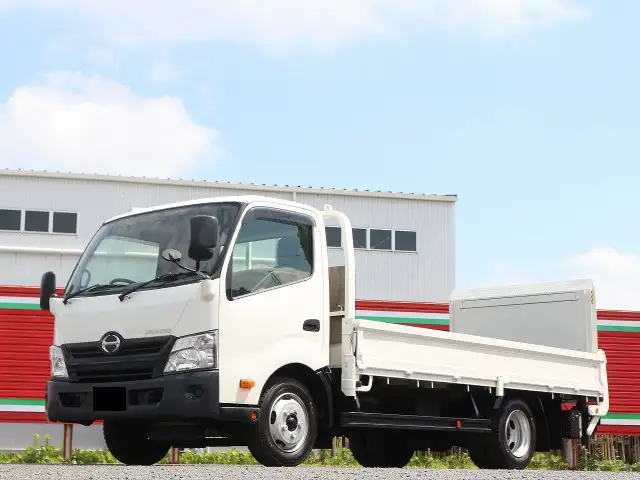 日野 デュトロ 小型 平ボディ パワーゲート TKG-XZU710M｜画像1