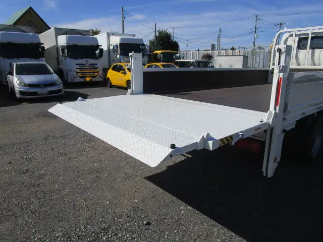 日野 デュトロ 小型 平ボディ パワーゲート 2KG-XZU712Mの中古トラック画像8