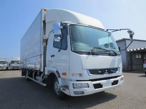 三菱 ファイター 中型/増トン ウイング エアサス ベッドの中古トラック画像2