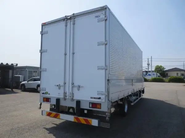 三菱 ファイター 中型/増トン ウイング エアサス ベッドの中古トラック画像4