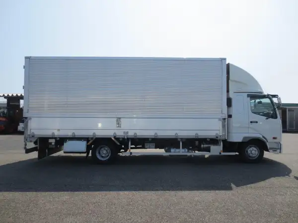三菱 ファイター 中型/増トン ウイング エアサス ベッドの中古トラック画像8
