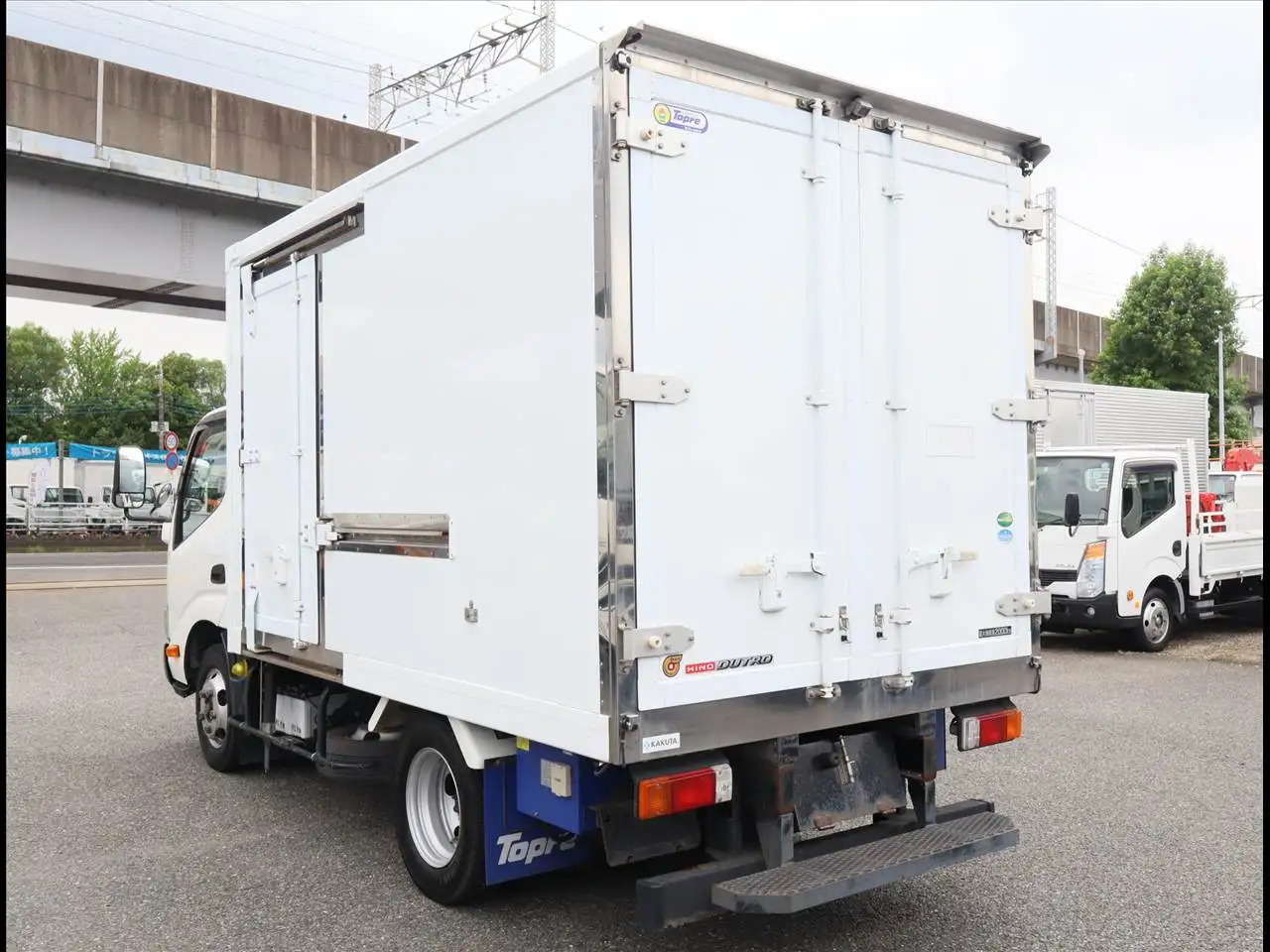 日野 デュトロ 小型 冷凍冷蔵 低温 スタンバイの中古トラック画像5