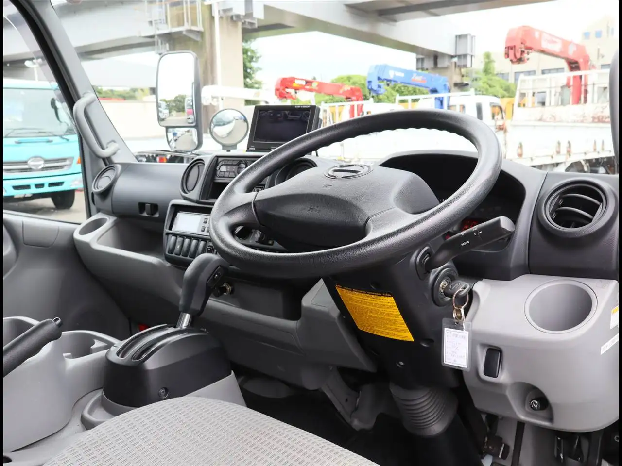日野 デュトロ 小型 冷凍冷蔵 低温 スタンバイの中古トラック画像12