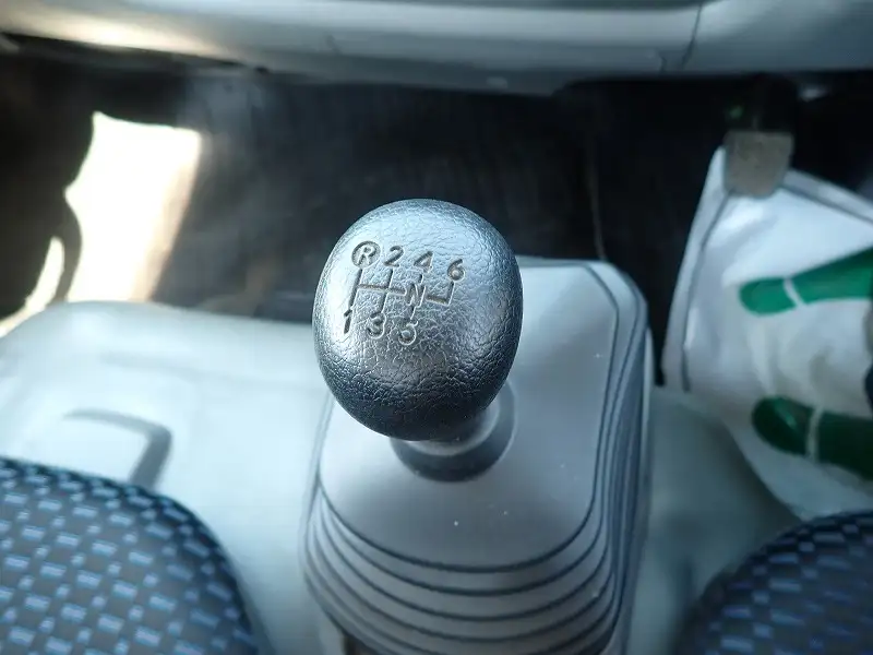 日野 デュトロ 小型 平ボディ 2RG-XZU655M R4の中古トラック画像15