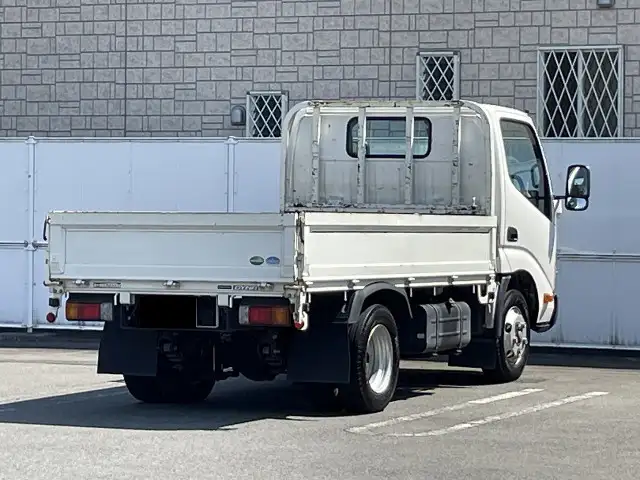 トヨタ ダイナ 小型 平ボディ TPG-XZU605 H30の中古トラック画像3