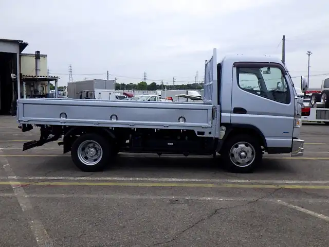 日産 アトラス 小型 平ボディ 床鉄板 TPG-FEB9Wの中古トラック画像2